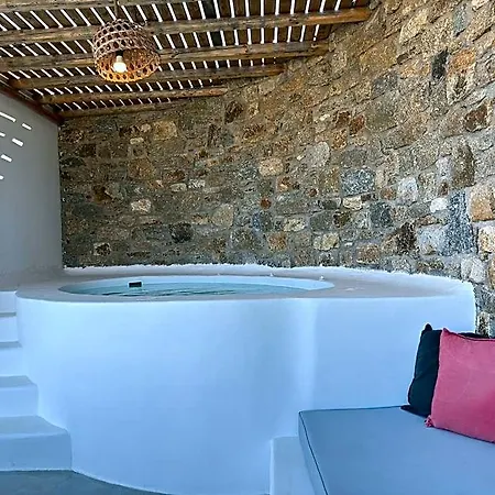 Myconian Crown By Mr And Mrs White Hotel